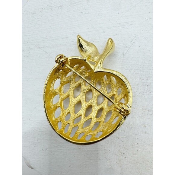 Apple Brooch Pin Gold Tone Teacher School Fall Autumn - Picture 3 of 5